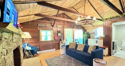 20 Mins To Hershey Park w/ Farm Animals & Firepit!