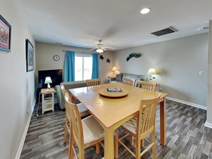 Studio (3 Bedrooms) | Property amenity - Lazy Daze (Holly Ridge)