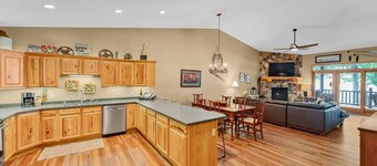 NEW - Lake & Beach Front -Directly On Castle Rock Lake.  Newly updated!