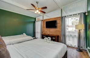 Rumah Deluks, 5 kamar tidur, patio | Setrika/meja setrika