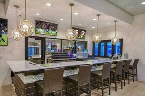 Bar (on property) - 5 Bedroom 5.5 Bathroom Windsor at Westside 8800 (Kissimmee)