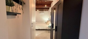 Cozy renovated house in central area