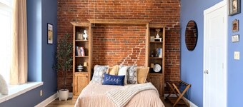 Spacious studio apartment with river view in the heart of downtown Henderson, KY