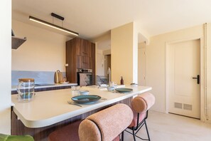 Dining - T2 L’Estaque - Vue mer - Balcon - 2 pers - Parking (Marseille)