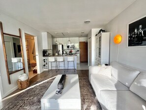 Living area - 5 minute walk to BC Place | Stylish Apartment | Sleeps 3 (Vancouver)