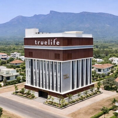 TrueLife SRB Suites