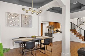 Dining - Central Austin Retreat w/ Pool (Austin)