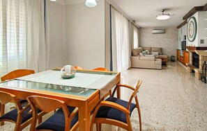 Dining - Lovely home in Alhaurín de la Torre (Alhaurín de la Torre)