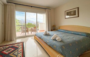 2 bedrooms, free WiFi - Nice home in Mijas with WiFi (Mijas)