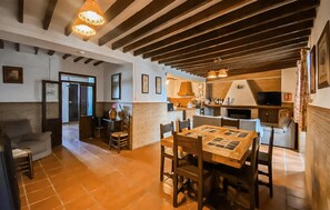 Interior - Lovely home in Villanueva del Trabuco (Villanueva del Trabuco)