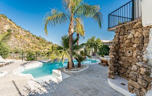 Pool - Nice home in Casarabonela (Casarabonela)