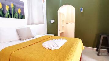 1 Schlafzimmer, Bügeleisen/Bügelbrett, Reisekinderbett, kostenloses WLAN