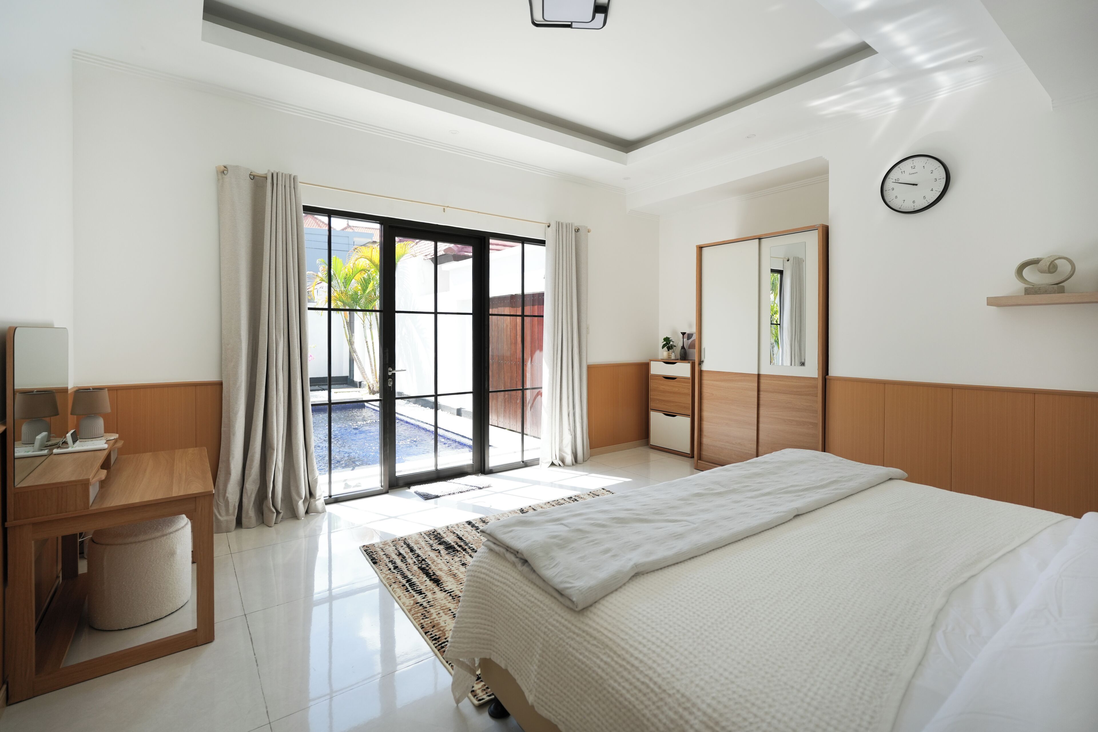 Luxury Villa, 1 Bedroom | Peralatan tempat tidur premium, peti besi dalam bilik 