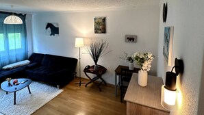 Felles sovesal, 1 soverom, tilgjengelighetstilpasset, privat basseng | Oppholdsrom