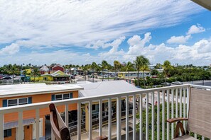 Property grounds - Harbour House #318 "Coastal Soul" (Fort Myers Beach)