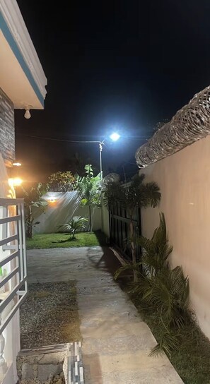 Property grounds - Small villa (Santo Domingo Este)