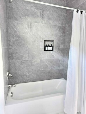 Shower, towels, shampoo - Balcony | 8 Min to Downtown | 9 to Duke (Durham)