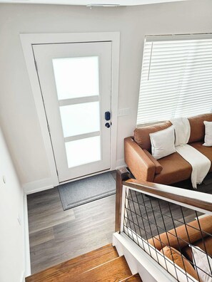 Interior - Balcony | 8 Min to Downtown | 9 to Duke (Durham)