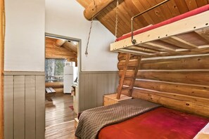 Room - Kenai Kuik Cabins - Coho Salmon (Cabin #1) (Soldotna)