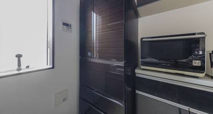 A Family Friendly Spacious Villa - 1 min to Convenience Store
