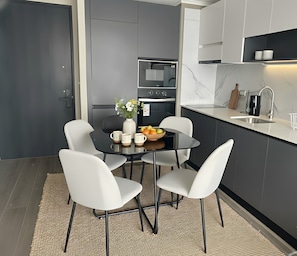 Apartment, 1 Schlafzimmer | Esszimmer