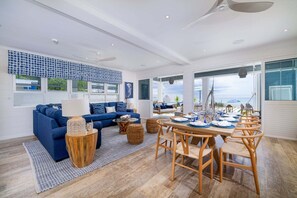 Dining - Beachfront Villa with Plunge Pool - Sea Breeze Beach Villa (Fitts Village)