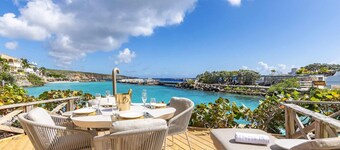 Ocean Pearl Luxury Oceanfront at Mambo Beach
