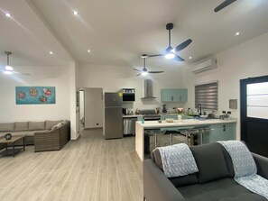 Living area - Cozy house, between beach and Nature (Brasilito)