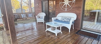 Holden Beach Area Home - Entire House and Large Private Lot.
