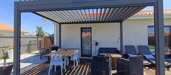 Family house with private heated pool, air conditioning, pool view