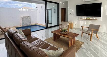 Casa Amanecer 3-bedroom house with AC in San Carlos Nuevo Guaymas