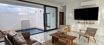 Casa Amanecer 3-bedroom house with AC in San Carlos Nuevo Guaymas