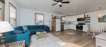 Swansboro... Gateway to Emerald Isle Pet-Friendly Family Compound