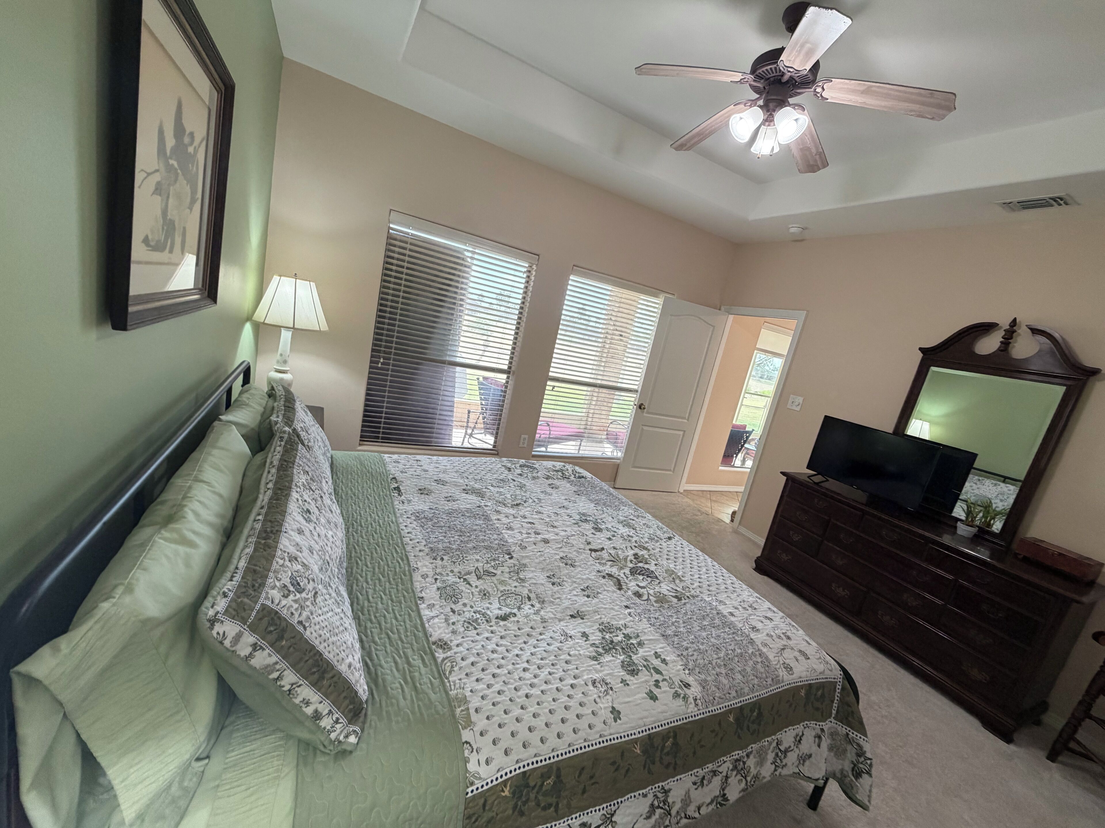 3 bedrooms, desk, free WiFi