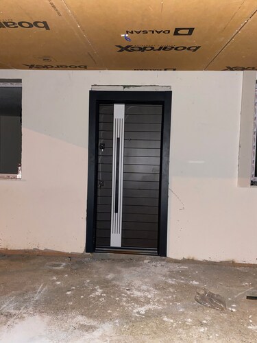 Doğayla İç İçe: Ürkmez'de Geniş Bahçeli ve Huzurlu Müstakil Ev