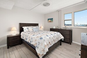2 bedrooms - 2BR Atlantis Oceanfront Condo, Outdoor Pool (Ocean City)