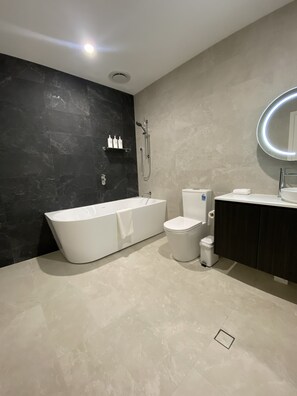 Shower, hair dryer, towels, soap - SAND -  Walk to Marina I Bay Views I 2 Master Suites (Nelson Bay)