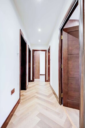Interior - St Johns Wood Luxurious Apartment (Greater London)