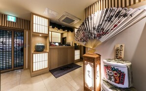 Lobby - Jungni Manwol Hotel (Daejeon)