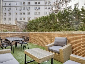 Unclassified image, 2 of 15, button - Príncipe de Vergara - 1 Bedroom with terrace (Ciudad Madrid)