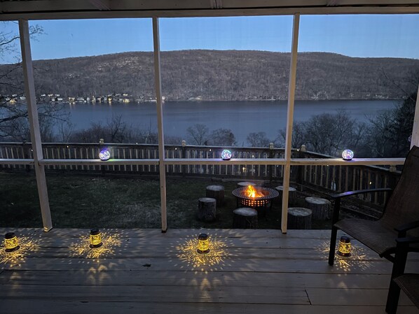Terrace/patio - Romantic Lakeview Escape w/ Fire Pit (Greenwood Lake)