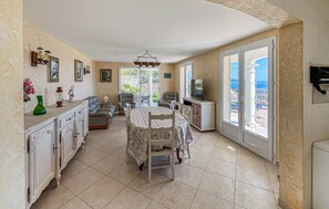 Dining - Awesome home in Cavalaire (Cavalaire)