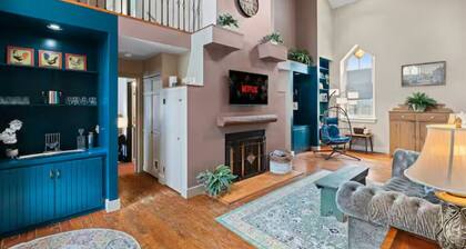 Peaceful 2-Bed Old Church Condo in Marietta — Serene Stay