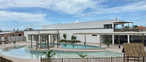 Chalet | Pool
