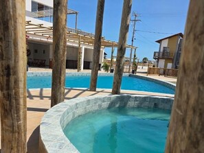 Chalet | Pool
