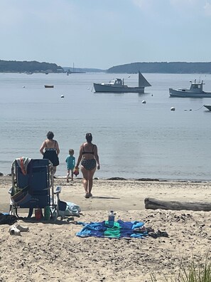 Beach - Post and Beam House on Three Wooded Acres on Chebeague Island (Chebeague Island)