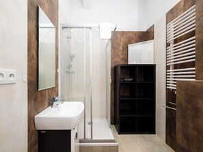 Bathroom - Tobaco Park Urban Chic Apartment (Łódź)