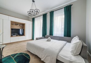 Iron/ironing board, WiFi, bed sheets - Garbary Downtown Deluxe Studio (Poznań)