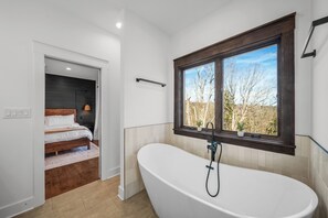 Douche, serviettes fournies