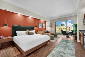 1 bedroom, iron/ironing board, free WiFi, bed sheets - Luma Vèra –  Strip Luma Vèra – Penthouse Sanctuary Strip Views (Las Vegas)